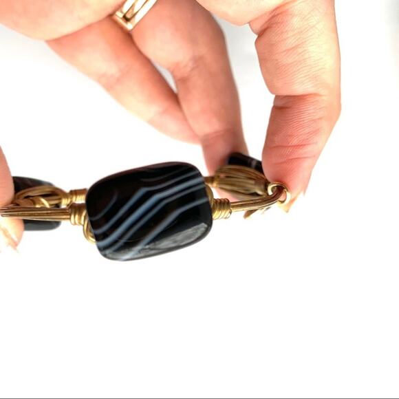 Bourbon & bowties black stone wire bangle - Picture 3 of 6